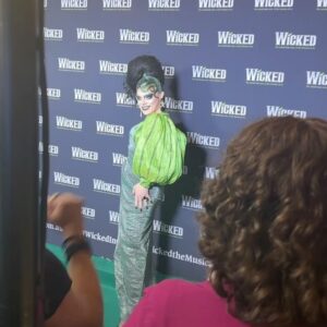 Art Simone Instagram - Had the opportunity to head back to Oz this week and it was such a TREAT! @wickedinoz is now playing at The Regent Theatre in Melbourne 😍