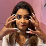 Arunima Sudhakar Instagram - acrylic nail extensions with grand glitters 🫶for cutee @arunima_sudhakar_ Nail extensions services starting from Rs.1,499 😻 For appointment do WhatsApp 9360715035 April month offer with a touch of elegance at Harisri MUA Studio! 💄💅 🌟 Dive into the april offfer on Bridal Makeup, stunning Nail Art & extensions, and an extra-special surprise! 🎉👰 🤍 Let our expert artists adorn you with bridal beauty that resonates the essence of the season. 💍💐 💫 Elevate your style this Pongal and sparkle with confidence! Experience the magic of transformation at Harisri MUA Studio. 💖💄 📞 Book your appointment now to embrace the festivity in style! ☎️🗓️ DM us @harisri_makeoverartistry Contact: ( 91) 93607 15035