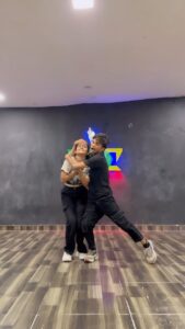 Arunima Sudhakar Instagram - Manmadharaasa ❤️‍🔥 With @dhanush_djd_juniors_ #dhanush #tamil #manmadharaasa #tamil #reel #trending #trendingreels #dance #dancereels