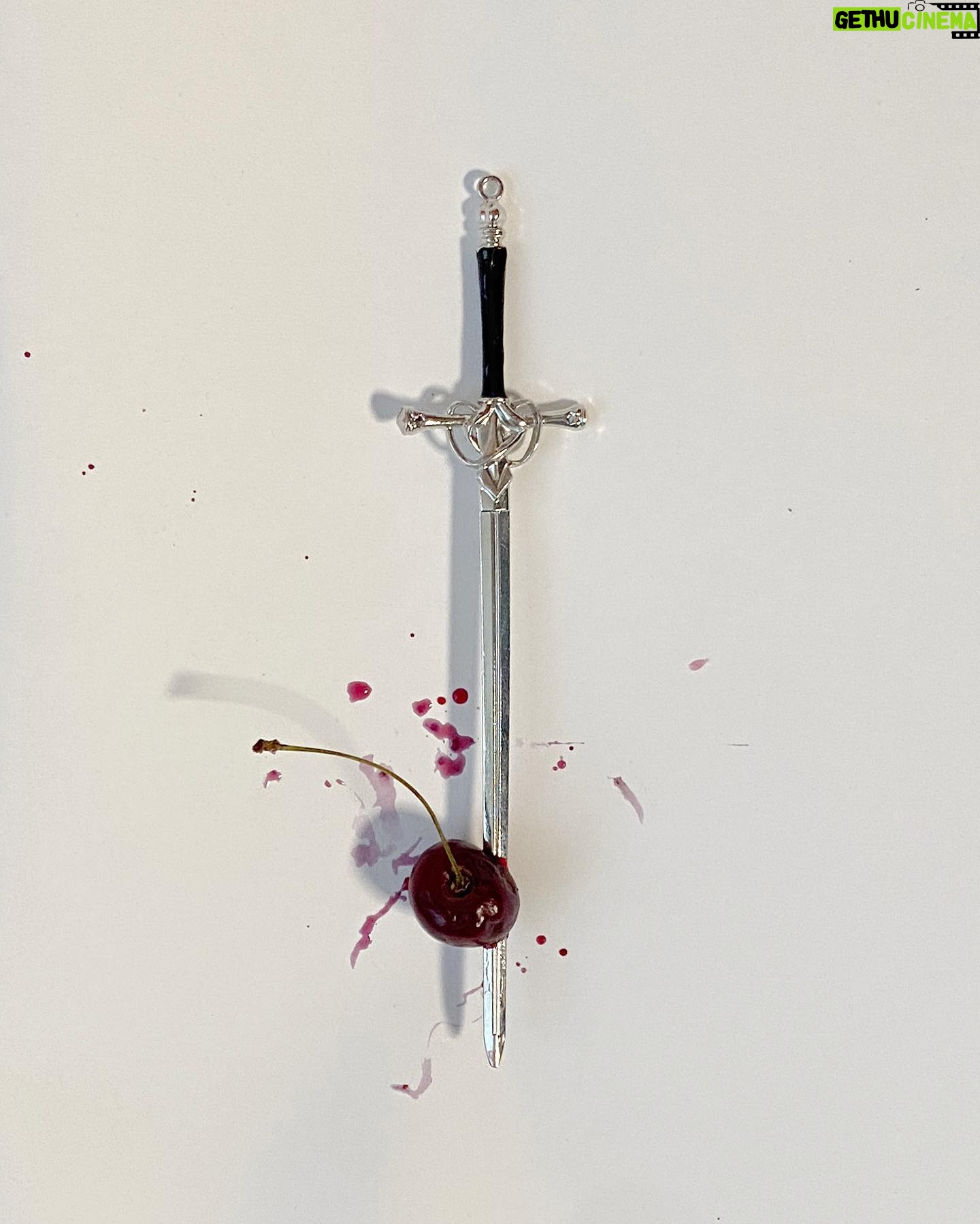 Arvida Byström Instagram - A very tiny crime