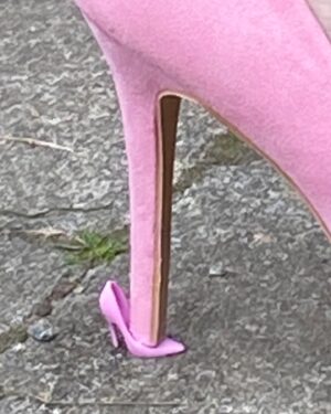 Arvida Byström Instagram - My shoes got a passion for shoes