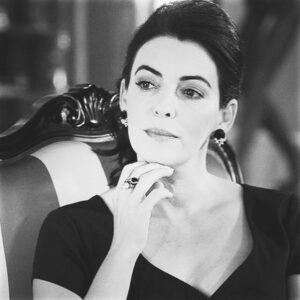 Arzu Gamze Kılınç Instagram - Eskilerden... SBA
#siyahbeyazaşk