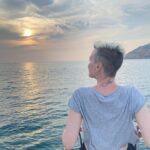 Arzu Yanardağ Instagram - pamuk şekerin içinde yolculuk ettik🤓😍 #sunset #phuket