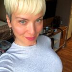 Arzu Yanardağ Instagram - Yeni Tiyatro dergisiyle tiyatro izlemeye devam ediyoruz. Son durağımız Eskişehir♥️