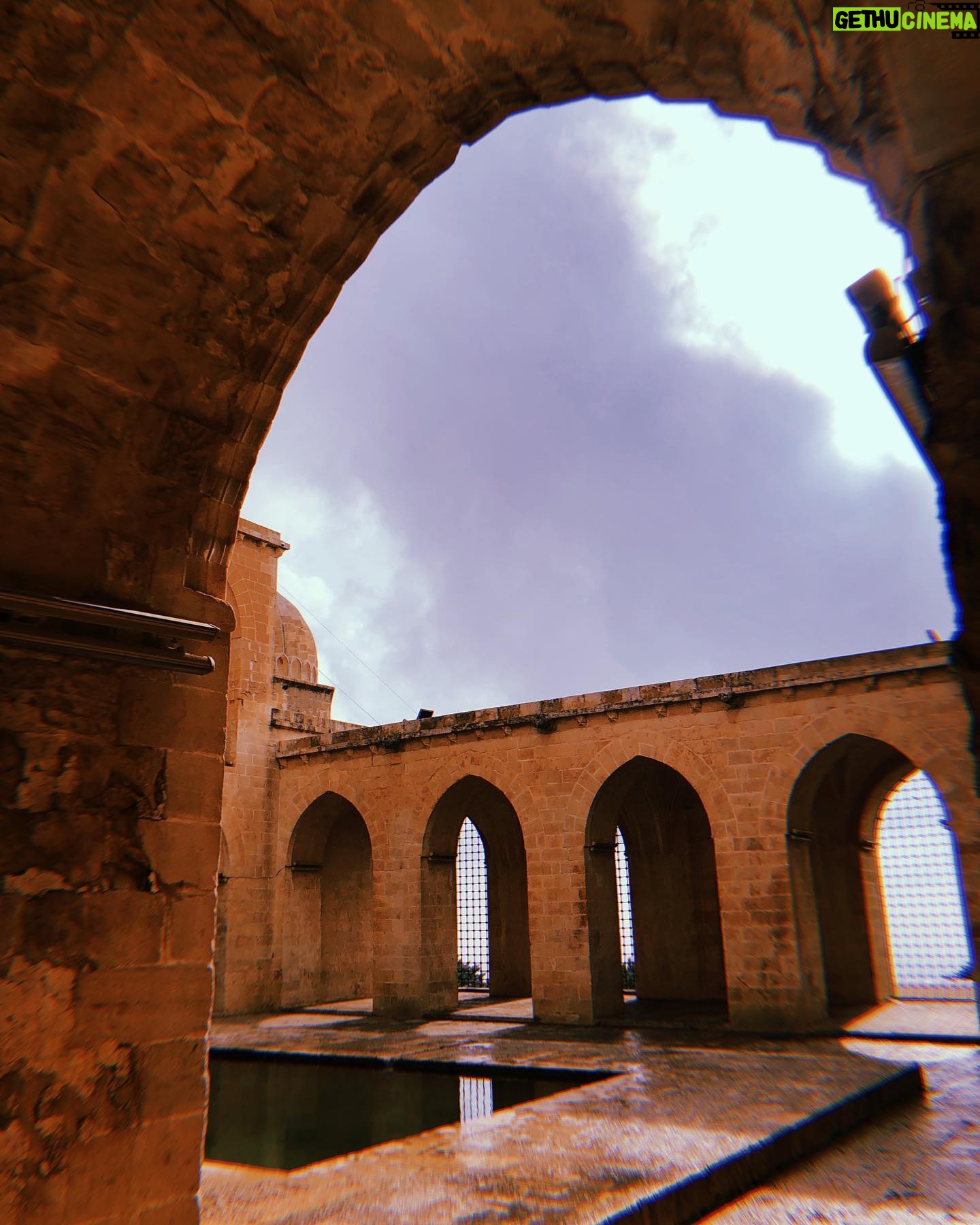 Arzu Yanardağ Instagram - Mardin🩶 #arzuyanardag #new #mardin