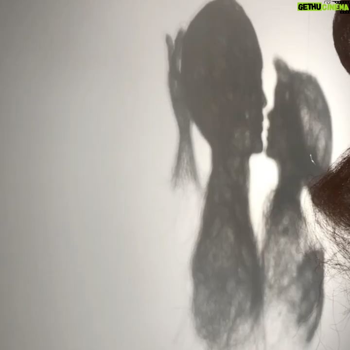 Arzu Yanardağ Instagram - I love art🤤😻 #artweeksistanbul