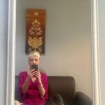 Arzu Yanardağ Instagram - Zuzu en çok #footmassage seviyor 🫠💫 dolaşım sistemim Kürt halayı çekiyo🤩