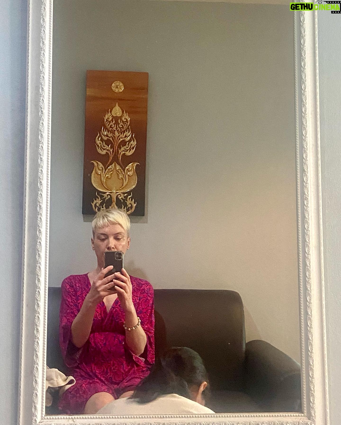 Arzu Yanardağ - 3 Likes - Zuzu en çok #footmassage seviyor 🫠💫 dolaşım sistemim Kürt halayı çekiyo🤩