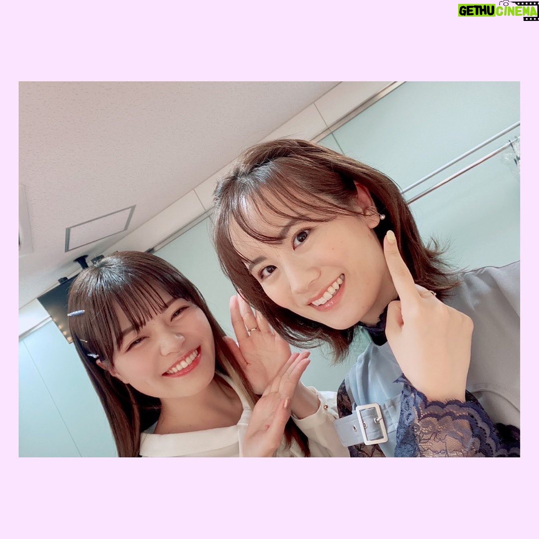 Asami Seto - 9.7K Likes - どうもお疲れ様です!
いやはやいやはや〜💦
4月が始まりもう10日経ってしまった…(● ˃̶͈̀ロ˂̶͈́)੭ꠥ⁾⁾
誕生日のお祝いのコメントもありがとうございました☺️
1枚目はラジオの最終回4/2配信のときのお写真🎂いままでで1番あっという間の30分でした。
2枚目は女神のカフェテラスの先行上映会のときの📸
すずが @s_suzushiro イヤーカフをプレゼントしてくれました🎁✨
多くの方に、感謝。感謝。な1日でした😌
YouTubeの初動画にコメントたくさんいただきましてありがとうございます!あたたかく優しい言葉ばかりで、心に染み込んでいます。。
視聴者さんのリアクションを直に聞いてみたいので、そろそろ配信もしたいと思っています。その時は遊びに来てね〜☺️
YouTubeにあげたいゲーム動画もあるんだけど、もうちょいおまちを〜🎮🌸
みんな休憩しつつ元気で過ごそうね〜(´ω`)