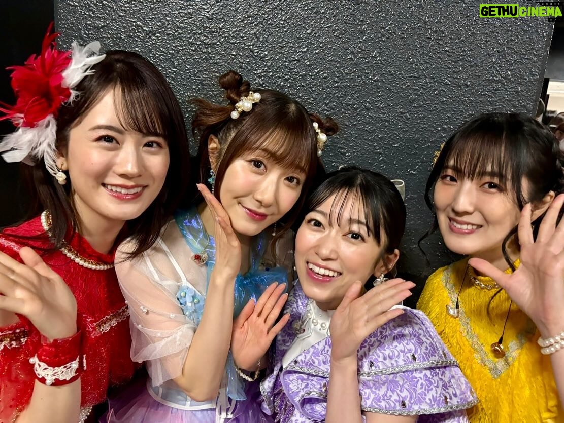 Asami Seto - 11.1K Likes - 全プリキュアLIVE!ありがとうございました🌈
思い出の写真たち☺️♪をいくつか。
ひろがるのかくましと、七瀬ちゃんとも🪽
ともよさんとも🎤
そしてやっぱりトロプリ🍍は最高メンバーでした😆
5人で1日過ごせて嬉しかったなぁ╰(*´︶`*)╯♡
#全プリキュアlive