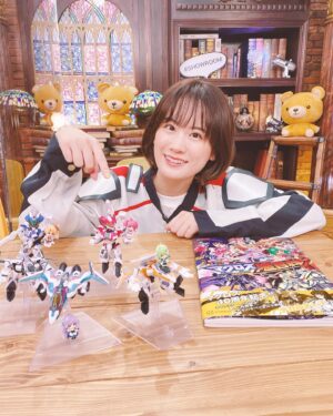 Asami Seto Instagram - 2020年6月ぶりのマクとま！でした！

みのりちゃんとKENNさんとスタッフの皆さんと、フレイアの6回目のお誕生をお祝いしました🎉

みのりちゃんも先月25歳のお誕生日を迎えられたということで☺️☺️久々に会えて嬉しかったなぁ(*´∀`)♪

#マクロスがとまらない