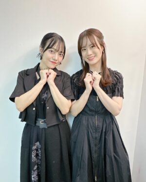 Asami Seto Instagram - #陰の実力者になりたくて
スペシャルイベントでした！陰実ファンの皆様ありがとうございました😊

①②昼夜のお衣装👗
③あやちゅとパシャリ😙
④髪伸びたな〜！

☀️皓白の祝祭
白ブラウス
@kwotias.official

ワンピース
@maisonfuruta

イヤリング
@trophy0529

ネックレス
@lisrique_pr

リング
@viola_bijou
@rhodes_showroom

🌙漆黒の饗宴

ワンピース
@maisonfuruta

リング
@pearl_for_life.jp
@rhodes_showroom