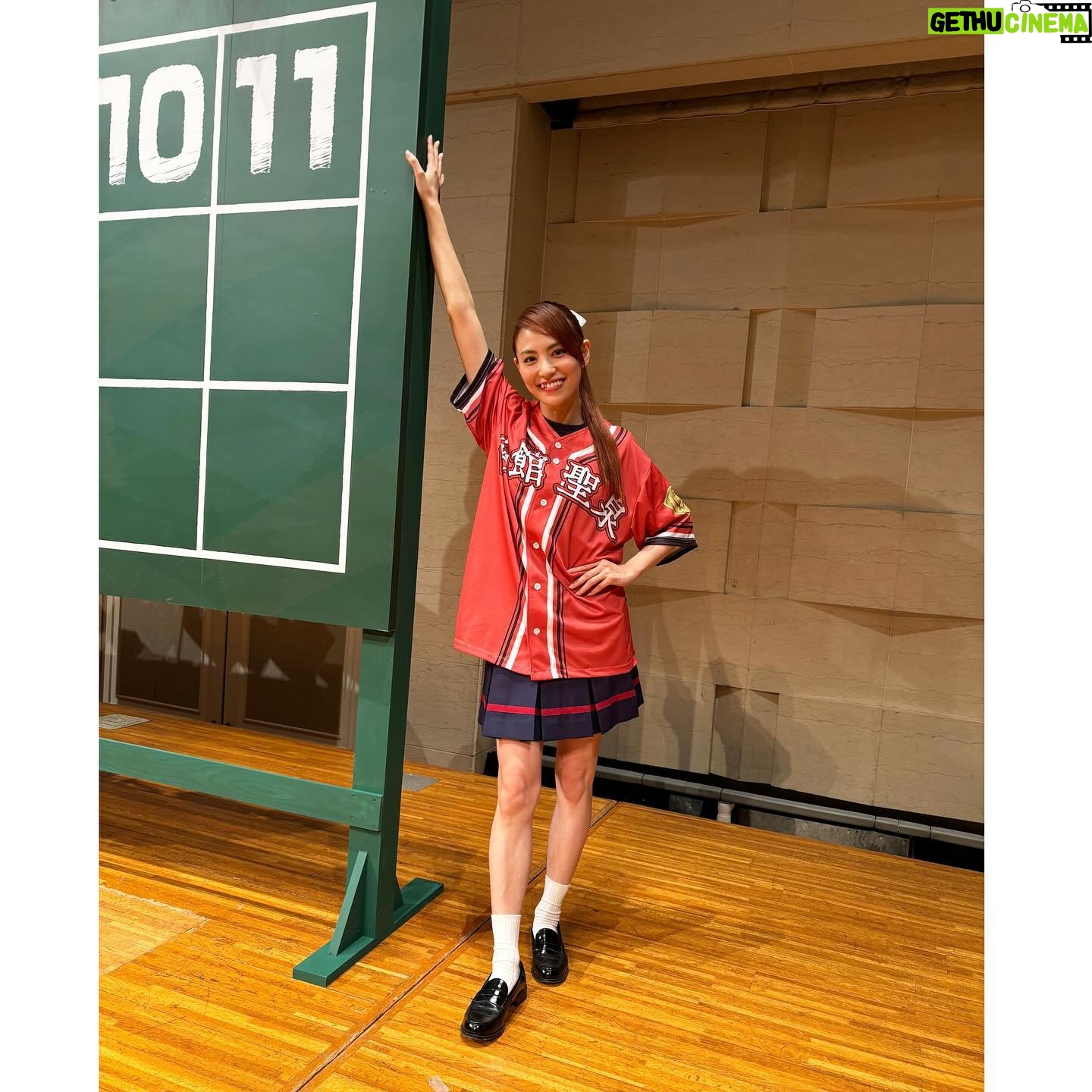 Asami Tano - 5.2K Likes - ❄️⛄️💙🤍
どーーーーん!!
〝LoveLive! Series Presents ユニット甲子園 2024組み合わせ抽選会⚾️🎺〟
函館聖泉女子高等学院 可愛いユニフォーム❤️
会場で皆着てくれてるか探しちゃお!😏
個人的に藤井康生アナウンサーの実況に痺れました。
藤井さんが一声はっするだけで本気だった。(つたわれ!)
素敵なお方😇私の絡みにも神対応ありがとうございました。笑
皆さんお久しぶりです。
兎に角♡SaintSnowどうぞどうぞ応援して下さい📣
皆の推しのユニットもどうぞどうぞ応援して下さい📣
かっとばせーーーーーー!!!⚾️我ら!!
3月9日Day1. 10日Day2.
🏟️Kアリーナ でお会いしましょう
#lovelive#lovelivesunshine #saintsnow#鹿角聖良#田野アサミ#asamitano