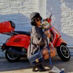 Asena Tuğal Instagram – Bi Vespa, bi Tesla …