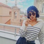 Asena Tuğal Instagram – Dalga geçmemeli, ağlayıp sızlamamalı, nefret etmemeli ama anlamalıyız… Spinoza