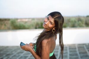 Ash Sarkar Instagram - Thank you @timeshpillay for taking the nicest picture of me that has, or will, ever come into existence. It’s all downhill from here 💕