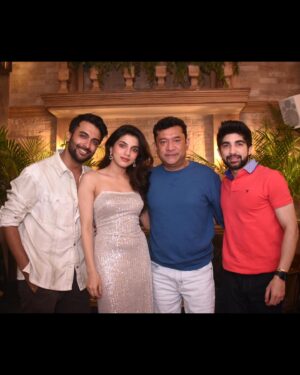 Asheema Vardaan Instagram - My Mains ♥️

@kenghosh19 @taahashah @nikhilbhambriofficial @sarorahere 

#friendship #friends #love #friendshipgoals #instagood #instagram #bestfriends #friendsforever #happy #life #fun #friend #photography #like #photooftheday #smile #family #follow #memories #bff #bestfriend #cute #happiness #picoftheday #funny #likeforlikes #party #forever #friendshipquotes