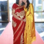 Ashlesha Savant Instagram - Stumbled upon this memory. My mother @mangalasavant1 . I look just like her. Exactly. She used to sing this song to us when we were toddlers. My mother , my sister and I don’t stay in close physical proximity. - owing to geography So life just goes by on phone calls and quarterly visits. When life throws hurdles at us & if we can’t meet we just attack each other with strength and tough love. Anyhoo reminiscing childhood memories and a big shoutout to my mom, who I end up scolding a lot and I realised she’s become the child and I am her mother now. But I am so proud of her, she’s doing a fab job living how she wants to ,albeit a few hiccups. I rarely give her a round of applause for her triumphs So here’s an appreciation post Mumma - I love you 🥰 #momanddaughter #momlove