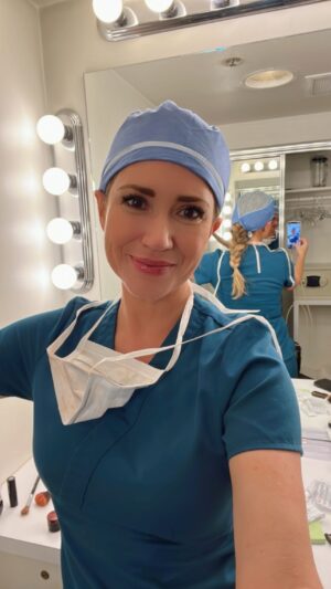 Ashley Jones Instagram - Today… on @boldandbeautifulcbs 
And tonight… #DaytimeEmmys on @cbstv. 
Doing a little thing… 😉you’ll see. 
#drbridgetforrester #boldandbeautiful #boldandbeautifulcbs