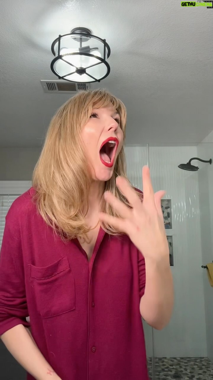 Ashley Leechin - 1.4K Likes - Favorite time of the day with my favorite guest at the end 🥹
#getunreadywithme #bedtimeroutine #justashleyathome #actorsofinstagram #catlovers