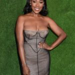 Ashley Blaine Featherson Instagram – Highly Favored✨

To be recognized by my peers as a Cultural Leader means that my love & dedication to the culture is clear…and for that I’m BEAMING🤎
#ToastToBlackHollywood