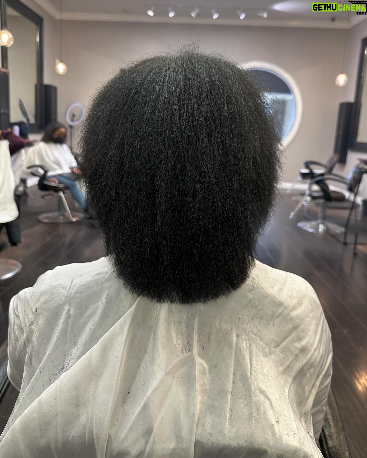 Ashley Blaine Featherson Instagram - Growth Is A Journey🌱 I’m officially 15 months into my 24 month hair journey with @hairbytonya @dreamgirlshair using the @healthyhaircaresystem & W O W! I’ve come such a long way✨(First Picture: March 2024 — Last Picture: December 2022) As I sat in the salon chair I had an epiphany that really got me in check… I excitedly come into my hair appointments every three months without a doubt in my mind that my hair has grown. I TRUST that my hair and body are doing their thing. I TRUST that I’m in good hands with those I’ve entrusted during this journey. I am always delighted…never shocked that I’ve come this far in my HAIR GROWTH journey. I’ll admit. I tend to worry about a lot. I’m working on it…but I realized…if I can so easily trust that my HAIR will grow, why is it that I sometimes worry if I’m growing personally and professionally? That my life and career at times feel stagnant? The truth is, nothing is ever stagnant, energy at the very least is always moving & my hair is proof that growth may take time but it is 1000% happening. Also, it’s just not true. It’s a lie! I may not be where I want to be but life looks a lot different today than it did a decade ago. It even looks different from last year, thanks to GROWTH & a true belief in myself even though at times it feels like I don’t have much more to give. I push through. I always have. Growth usually doesn’t happen in every area of your life at the same time so I’m being more mindful of honoring the areas where it is clearly happening and trusting that I’m on the path to not feeling as imbalanced & when growth feels more “even”. Sometimes our growth is at a snails pace & other times it’s a spurt. I want to get to a place where no matter which pace, I’m at peace because it’s simply happening at all. Disappointment has been an all too familiar feeling. However, the joys on the other side have far outweighed the temporary disappointments. So, if you’re in a season of feeling low & life feels stagnant and confusing…this is your loving reminder that you’ve been lower & if you made it out before, you can do it again!