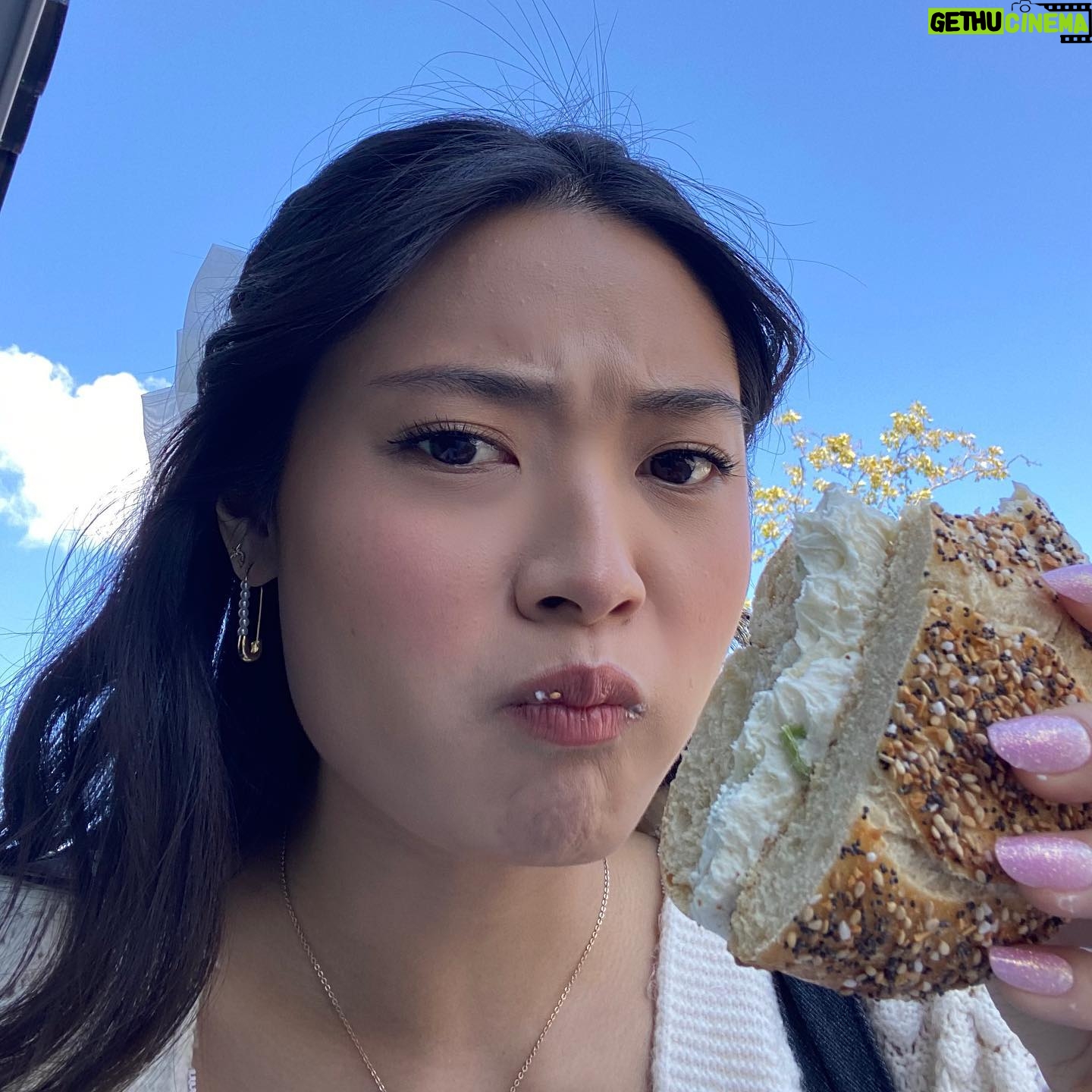 Ashley Liao Instagram - a messy manhattan photo dump (featuring a song i wrote at 3 am about my favourite city and my “this is so good i literally can’t believe it” face🥯)