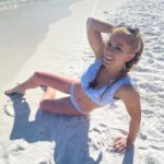 Ashley Lomberger Instagram - No one likes shady beaches 🌊☀️ Full set at the link in my bio. #sheingals #shein