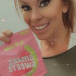 Ashley Lomberger Instagram - ‼️ NEW @smartsweets CANDY ALERT ‼️. . 🍉 3 grams of sugar PER BAG. . 🍉 13 grams of prebiotic fiber. . 🍉 ALL THE FLAVOR 🍉. . #TeamSour #kicksugar #kicksugarkeepcandy 🍉