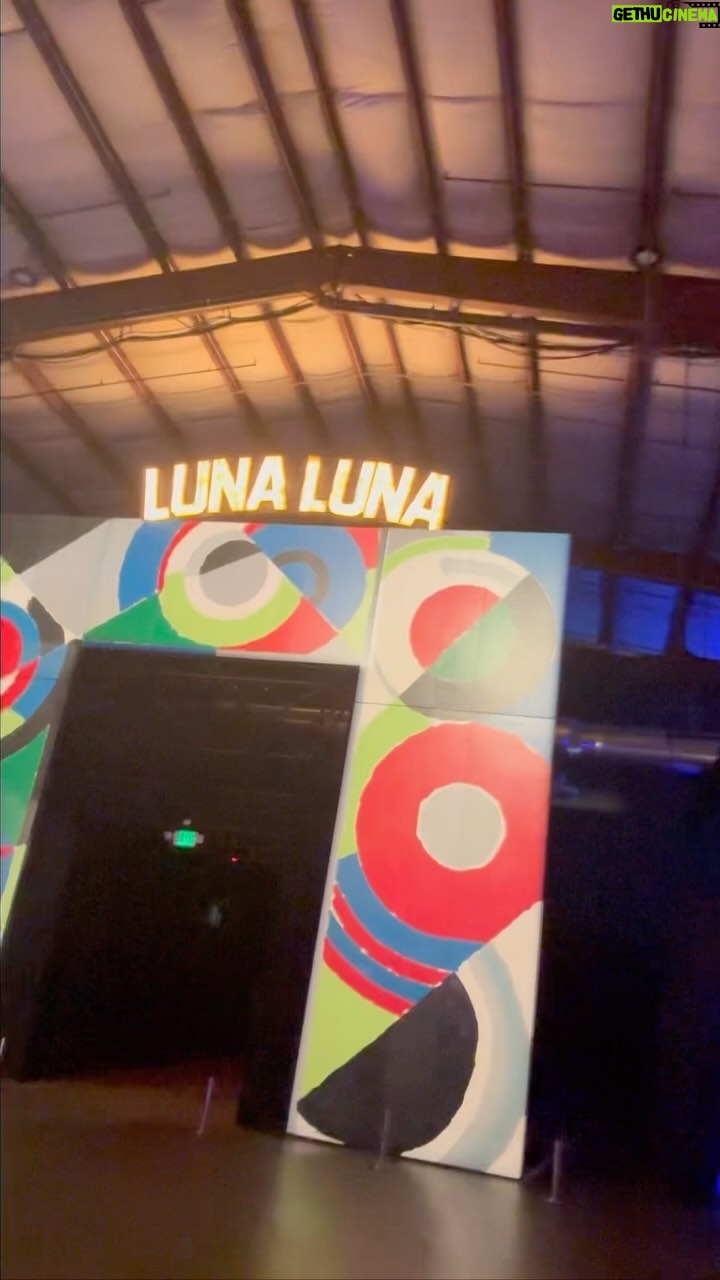 Ashley Williams Instagram - We had the best Sunday with the kids at @lunaluna! My mind was blown by the pieces and Neal and I even got to get married again at @spaetes.leuchten wedding chapel next to the monkey butt carousel and fart documentary. Romance! Shout out to the video work by my nine year old and a stilt walker who also attended the ceremony. One week left to check this out in LA! @lunaluna #basquiat #keithharing #davidhockney #soniadelaunay #kennyscharf #lichtenstein #dali