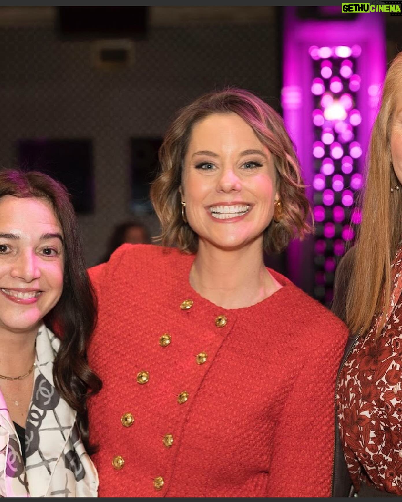 Ashley Williams Instagram - Team! I got to tell the story of starting Make Her Mark, my Women’s Directing Program at the @cablefax_official most Powerful Women Summit at the @edisonballroom in New York City! I was so proud. Cuz what an honor to talk amongst such a strong, dynamic group of women in front of all my industry colleagues being honored for their tremendous work. Huge congrats to @mrsjp24 and her unstoppable crew, special thanks to anniehowellpr for your constant wisdom, @poperandy for hashing out the details with me, @lauragainesanewname and @kellygarrettstere for putting up with my incessant emails, and @lisahdaly for saying yes. So excited for the women whose lives were changing and the movies they will elevate. #mostpowerfulwomen #makehermark @hallmarkchannel #womensupportingwomen #femalefilmmakerfriday @carolinesinno