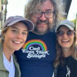 Ashley Williams Instagram - Another day stronger, @sagaftra! @tstashwick @officialevercarradine @dogtroit @erikrosspatterson @slaysman #strike