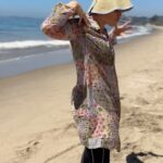 Ashley Williams Instagram – I haven’t worked in a while so now I’m getting weird. #sagstrike #sagaftramember #unionstrong @sagaftra @wgastrikeunite @wgawest #fairwages #sunhat