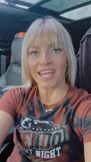 Ashley Yoder Instagram - Hendo Fight Night 15 PPV link:
https://combatsportsnow.com/
#HendoFightNight15
#HendoFutureChampions2
Early fights (KIDS) Hendo’s Future Champs 2 @ 11AM
Amy fights Hendo’s Fight Night 15 starts @ 5PM
@hendosfightnight @danhendoafc @danhendo

P.S I will be behind the mic commentating🙌🏽🔥🐒