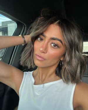 Ashlund Jade Instagram - Hair day 🎀🎀