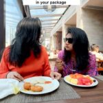 Ashmitha Instagram - Over that we are marwadi…. Ft. @jayakarnanimundhra Idea credit 💡 @shaya_for_ever #funny #funnymemes #telugu #funnytelugumemes #lol #laugh #us #cute #jj #ashtrixx #us #sisters #me #smile #sis #jokes #sisterlove #free #vacation #holiday