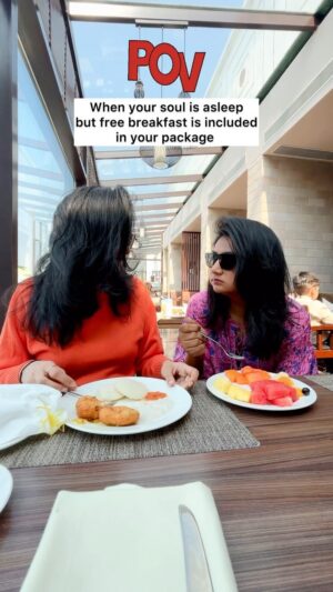 Ashmitha Instagram - Over that we are marwadi…. Ft. @jayakarnanimundhra 
Idea credit 💡 @shaya_for_ever 
#funny #funnymemes #telugu #funnytelugumemes #lol #laugh #us #cute #jj #ashtrixx #us #sisters #me #smile #sis #jokes #sisterlove #free #vacation #holiday