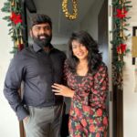 Ashmitha Instagram - A Christmas to remember! Photo dump #1 🤭 many more to come ❤️❤️❤️ #family #smile #goodtimes #best #love #happy #ashtrixx #telugu #teluguactress #influencer #us #fam #world #christmas #red #green #hyderabad
