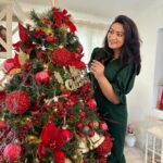 Ashmitha Instagram - A Christmas to remember! Photo dump #1 🤭 many more to come ❤️❤️❤️ #family #smile #goodtimes #best #love #happy #ashtrixx #telugu #teluguactress #influencer #us #fam #world #christmas #red #green #hyderabad