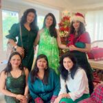 Ashmitha Instagram - A Christmas to remember! Photo dump #1 🤭 many more to come ❤️❤️❤️ #family #smile #goodtimes #best #love #happy #ashtrixx #telugu #teluguactress #influencer #us #fam #world #christmas #red #green #hyderabad