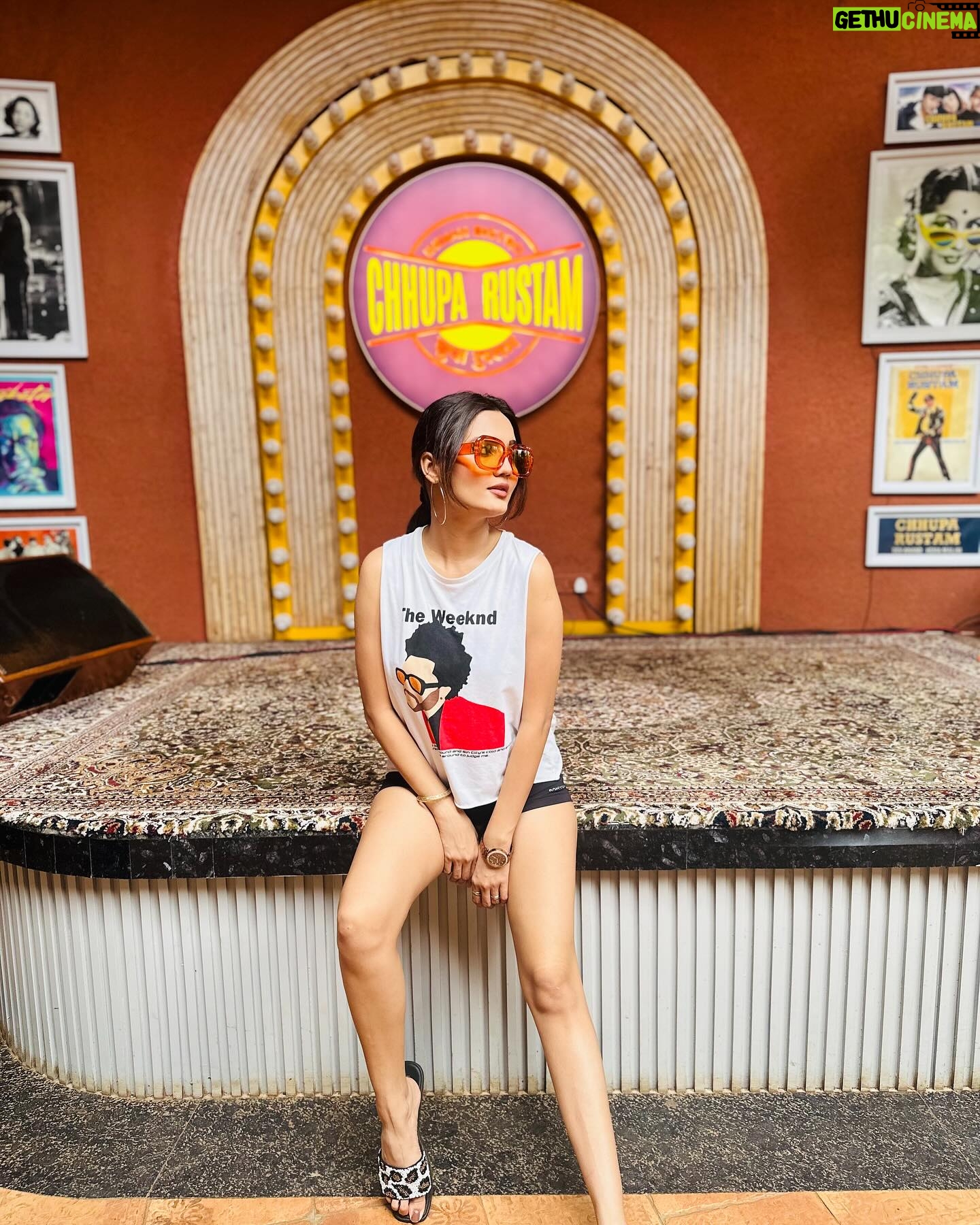 Ashna Kishore Instagram - Cheers to the good food, good mood & the great vibe ! @chhuparustam.goa πβ¨π₯β€οΈπ½οΈ #Hosted #AshnaKishore @buzzbetter.india @guptashwetapuri @sandeep_starshine #insta #instagood #goa #vacation #goadiaries #travel #travelgram #traveler #hellogoa #traveldiaries #goatourism #goavibes #trend #trending #viral #explore #explorepage #fy #fyp #foryou #goafood #food #collaboration #goavibe #love #happiness