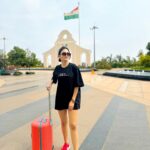 Ashna Kishore Instagram - Hello Goa ! 🏖️☀️❤️✨ T-shirt@hzy.clo Shades @4flaunt_ Roller @amtouristerin #AshnaKishore #insta #instagood #goa #vacation #goadiaries #travel #travelgram #traveler #hellogoa #traveldiaries #goatourism #goavibes #trend #trending #viral #explore #explorepage #fy #fyp #foryou