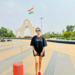 Ashna Kishore Instagram - Hello Goa ! 🏖️☀️❤️✨ T-shirt@hzy.clo Shades @4flaunt_ Roller @amtouristerin #AshnaKishore #insta #instagood #goa #vacation #goadiaries #travel #travelgram #traveler #hellogoa #traveldiaries #goatourism #goavibes #trend #trending #viral #explore #explorepage #fy #fyp #foryou