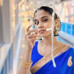 Ashvini Jegathesan Instagram - Gracefully adorned in a saree, a nod to tradition with a sprinkle of unique class 💖 #sareelove PS: Thank you to my dearest sister for taking the time to doll me up like you always do. Never felt or looked better than when I’m in the magical hands of @thestyles_bysha Makeup 💄 : @thestyles_bysha