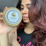 Ashvini Jegathesan Instagram - Brightening body scrub made from pure salt mixed with natural tamarind . This gentle body scrub helps to lighten the skin tone . Creates a great fragrance, refreshes the body and skin and brighten the skin naturally 💯✨ Dm @belovedskincare.my for further details and check them out for more skincare products !