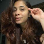Ashvini Jegathesan Instagram - Your bare face is a canvas, let your inner beauty shine through. ✨ #foryoupage #uneditedandraw #loveyourself #beyouandshine #keepshining🌟
