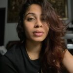 Ashvini Jegathesan Instagram - Your bare face is a canvas, let your inner beauty shine through. ✨ #foryoupage #uneditedandraw #loveyourself #beyouandshine #keepshining🌟