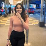 Ashvini Jegathesan Instagram - “Spread those smiles, humans! 😊✨ Happy vibes only 💖🌟” #foryoupage #positivity #loveyourself