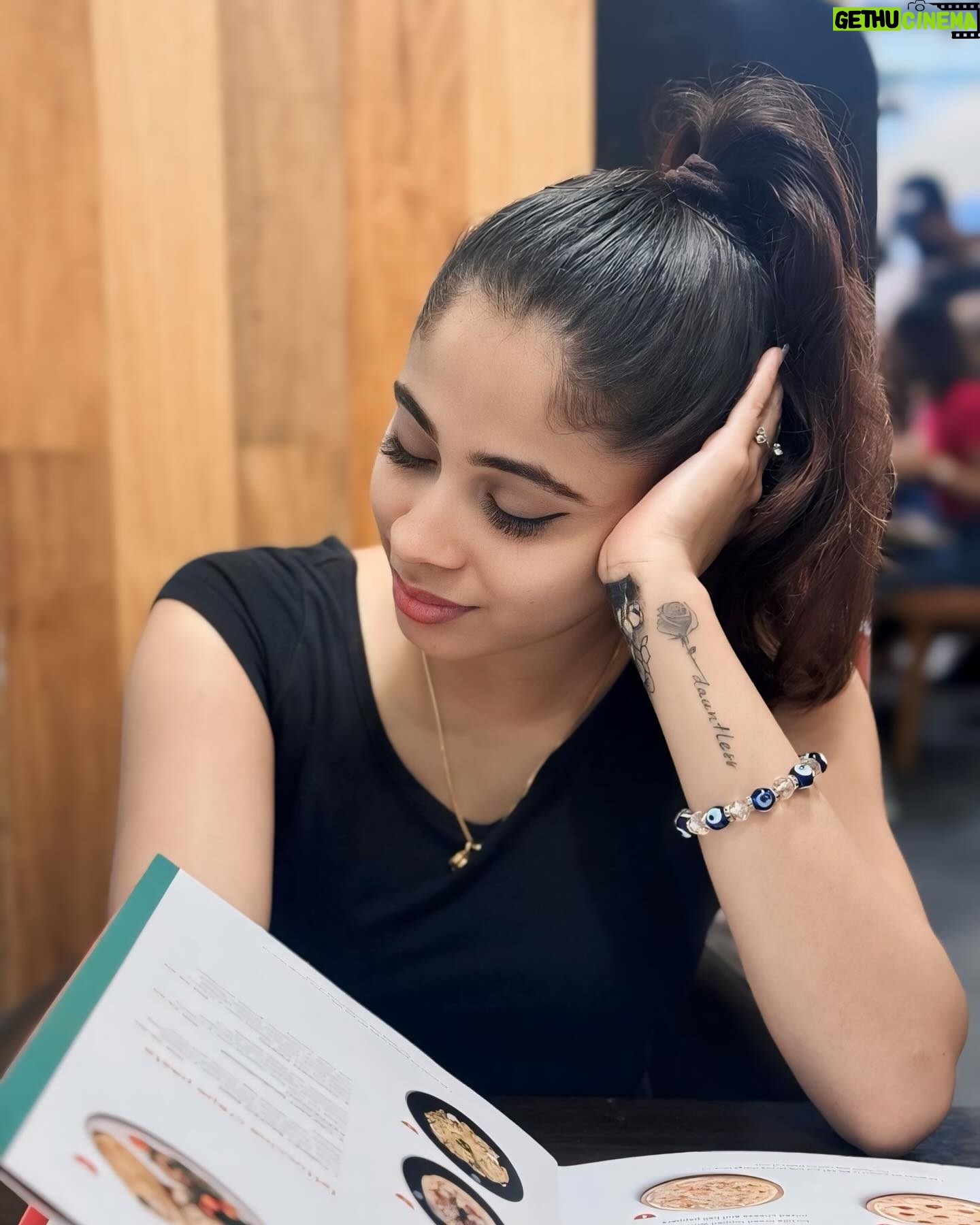 Ashvini Jegathesan Instagram - Living my best life without looking back. Grateful for the ones who stayed by my side through it all. 💫 #HappinessRadiates #MovingForward”
