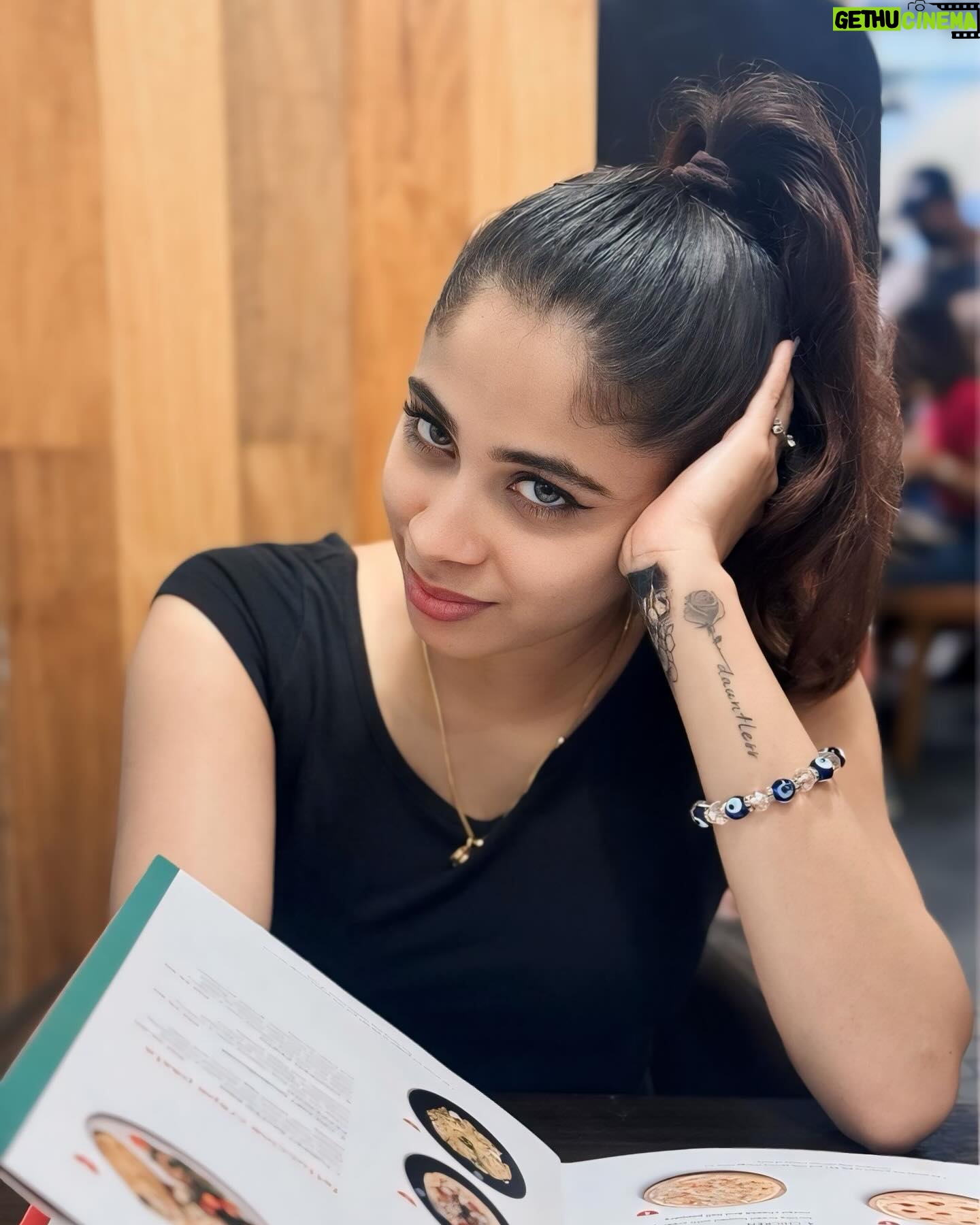 Ashvini Jegathesan Instagram - Living my best life without looking back. Grateful for the ones who stayed by my side through it all. 💫 #HappinessRadiates #MovingForward”